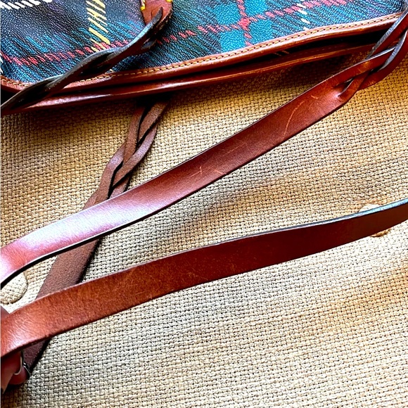 Dooney & Bourke large pebbled leather shopper tote - Picture 10 of 11